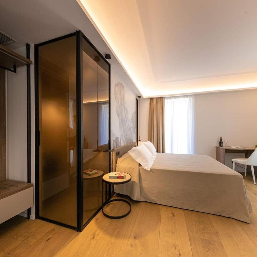 Palazzo Raho Suites Чефалу Экстерьер фото